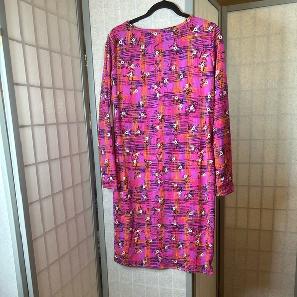 NWT LuLaRoe Debbie Pink Long Sleeve Sheath Dress - Picture 6 of 6